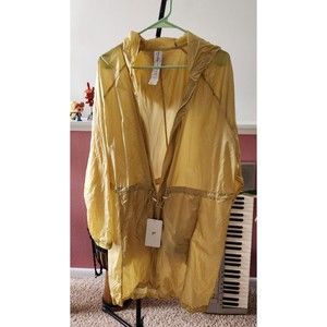 Fabletics Karsyn Woven Jacket  XL, New W/ Tags, Hood, Great Color Gold Hardware